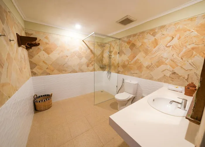 فيلة Chandi 1 - Legian-seminyak - 8 Bedroom - 7 Bathroom