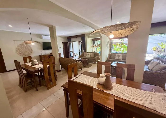 فيلة Chandi 1 - Legian-seminyak - 8 Bedroom - 7 Bathroom سمينياك